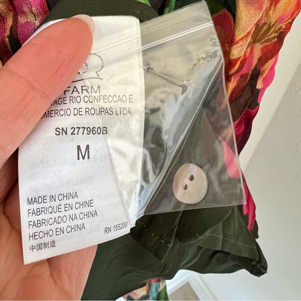NWT FARM Rio + Anthropologie Pintucked Buttondown Blouse Top in Floral Print - Picture 9 of 9